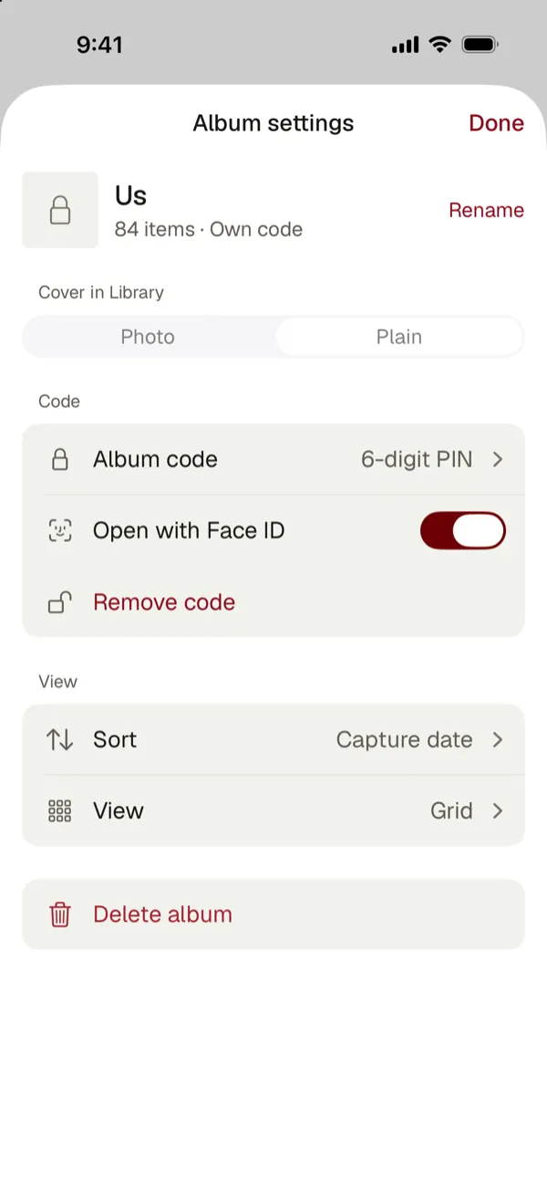 Album settings for an album with its own code, showing the album code type, Open with Face ID and Remove code