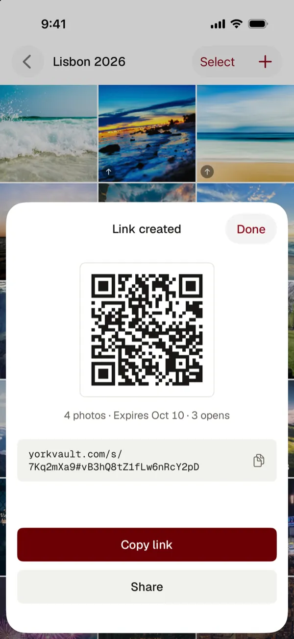 Link created: a QR code, 4 photos, expires Oct 10, 3 opens, and the link to copy